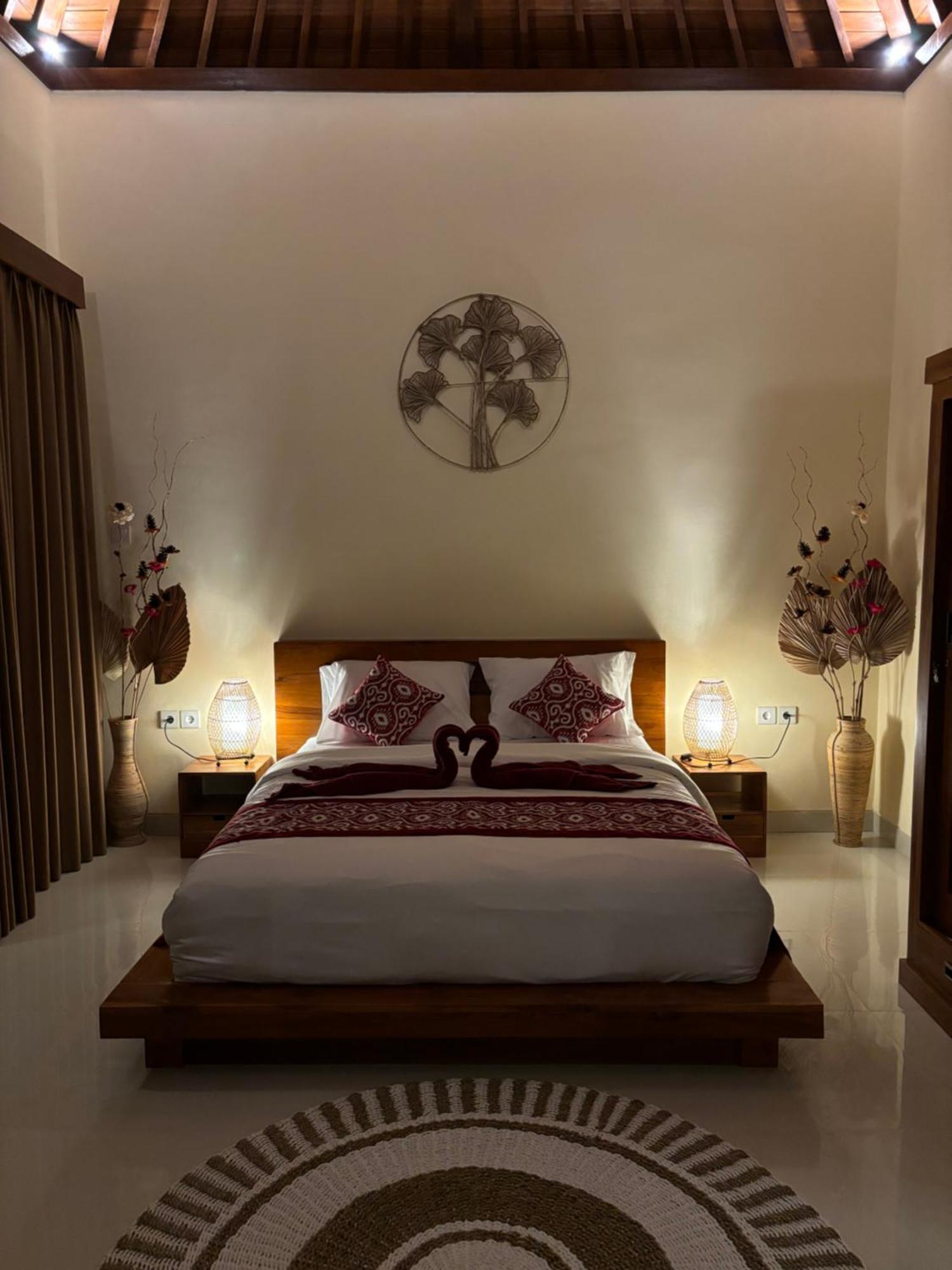 Cempaka Kembar Guest House Ubud Esterno foto