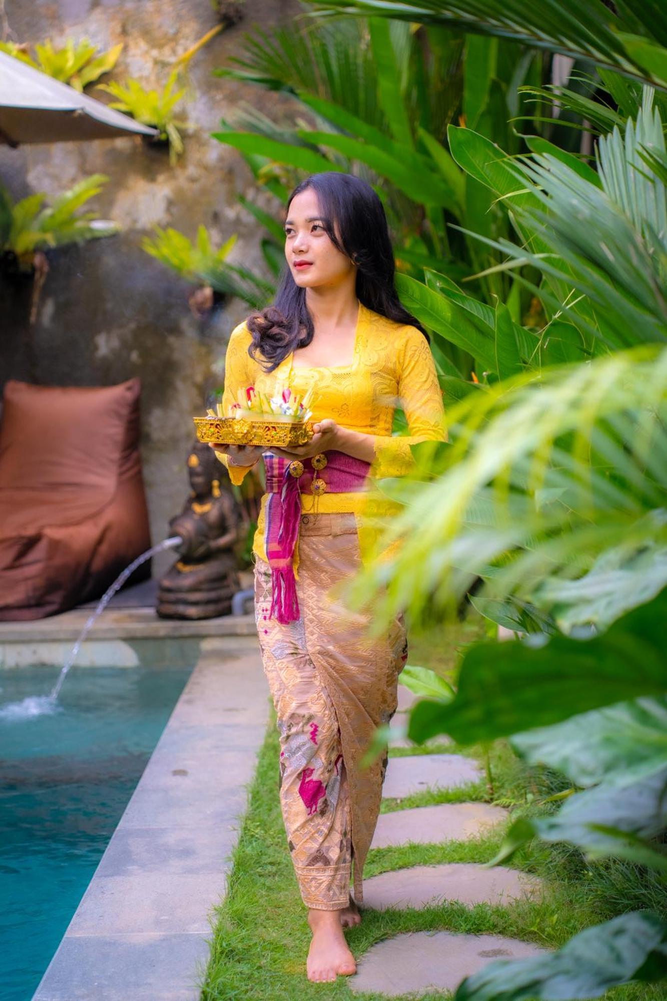 Cempaka Kembar Guest House Ubud Esterno foto