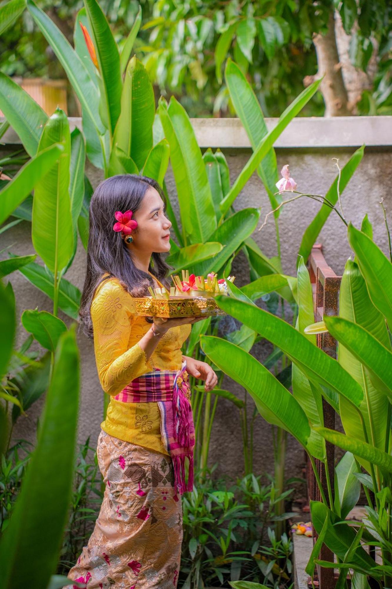 Cempaka Kembar Guest House Ubud Esterno foto